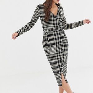 Bershka Long sleeves midi wrap dress. Size: Medium
